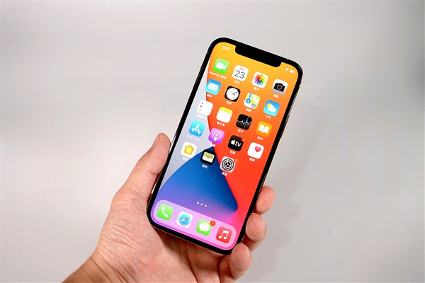 阜龙乡苹果手机维修分享iOS 14.2修订版已到，专属iPhone 12系列 