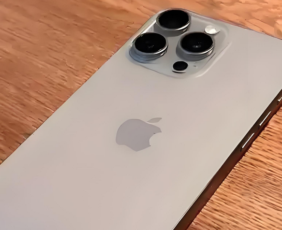 阜龙乡苹果15录音维修分享苹果15麦克风无法录音是什么原因 